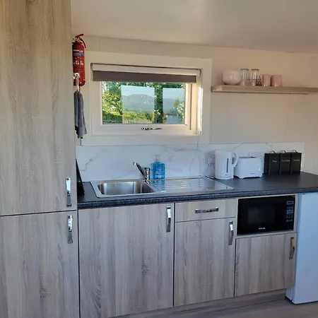 Apartament Nead Neamhai *